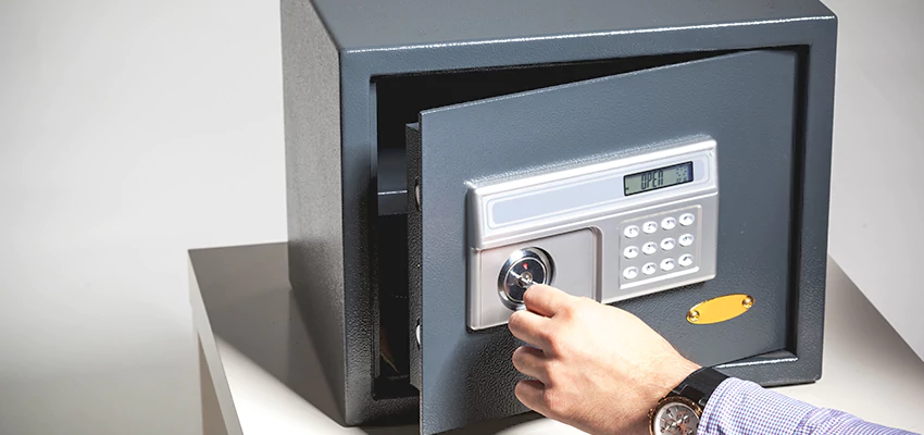 Jewelry Safe Unlocking Service in Joliet, Illinois